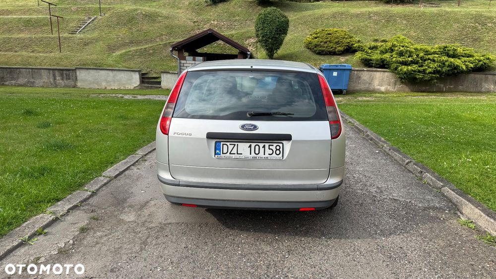Ford Focus - 6