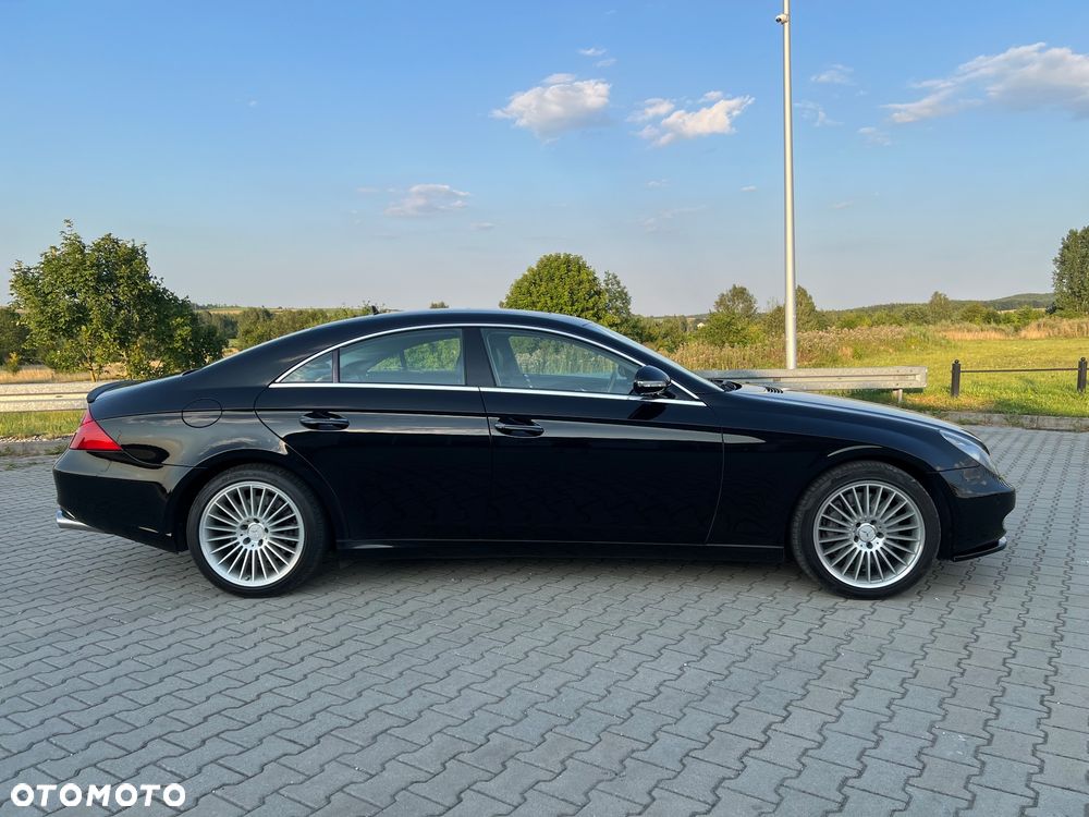 Mercedes-Benz CLS - 6