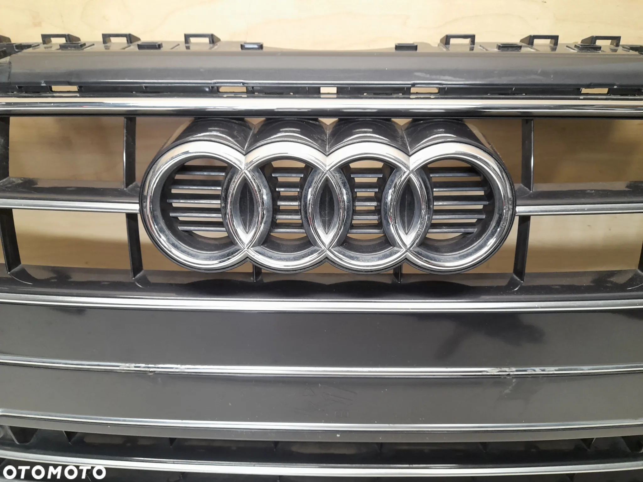 AUDI A4 B9 LIFT 19r- atrapa chłodnicy grill 8W0853651DF - 3
