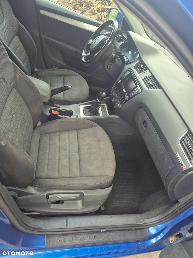 Skoda Octavia 1.6 TDI 4x4 Ambition - 12