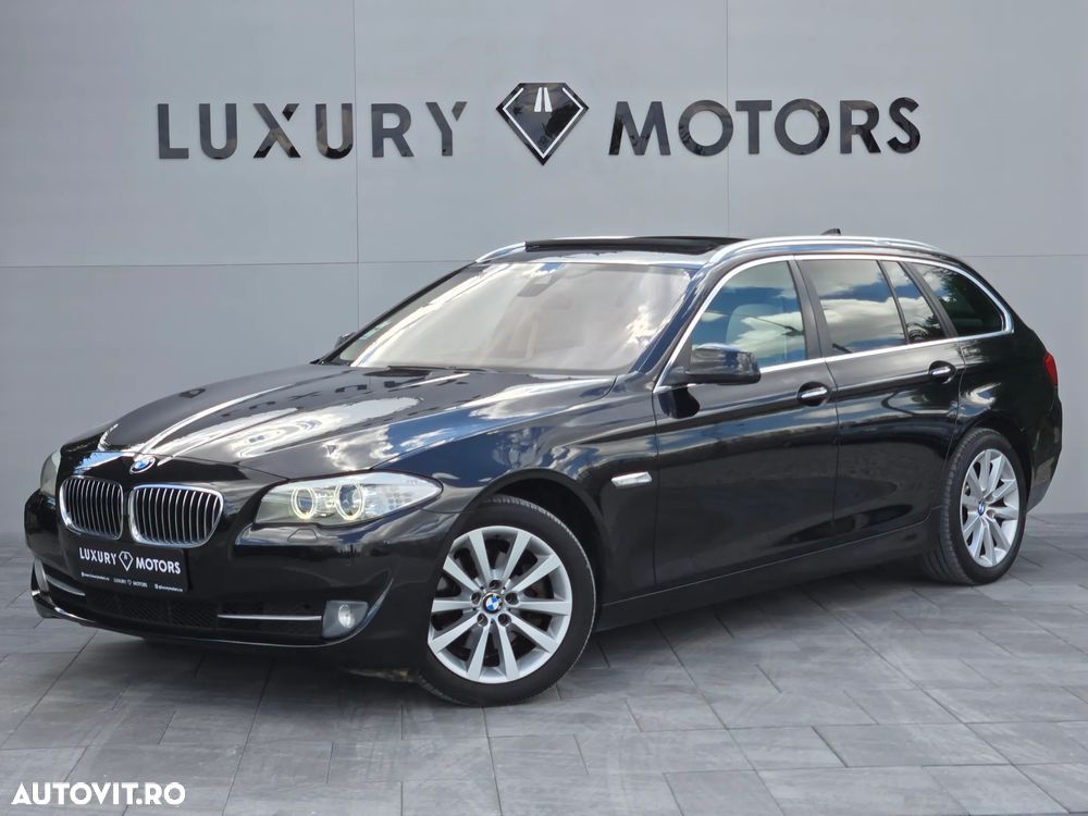 BMW Seria 5 520d Touring Aut. Luxury Line - 1