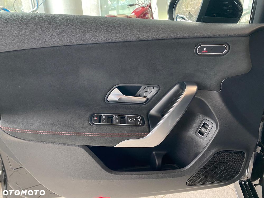 Mercedes-Benz Klasa A - 22