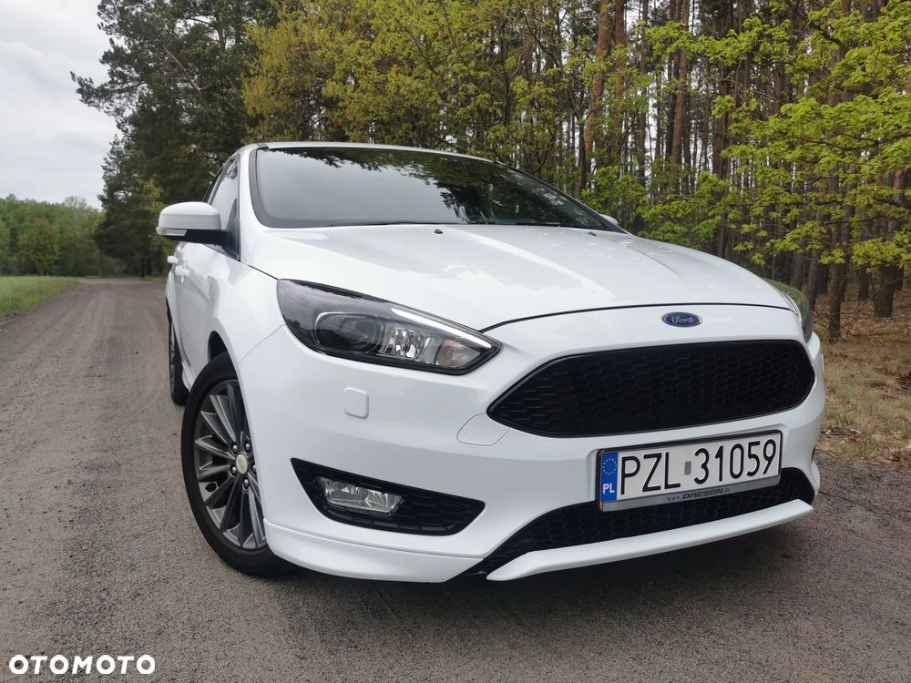 Ford Focus 1.5 EcoBoost STart-Stopp-System ST-LINE - 28