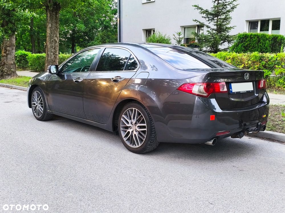 Honda Accord 2.2d Executive Nav+ACC - 23