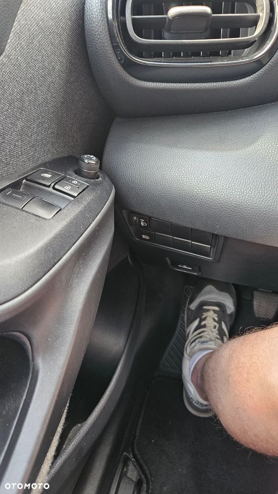 Toyota Yaris 1.0 Comfort - 18