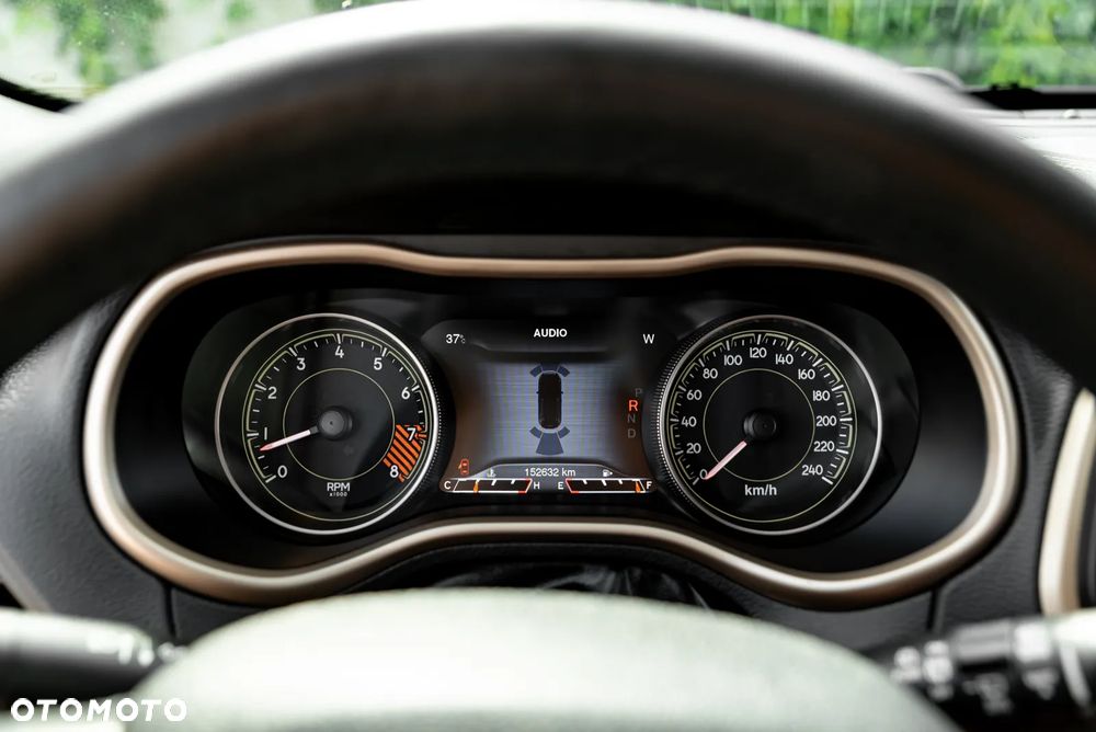 Jeep Cherokee 3.2 V6 Pentastar Active Drive I Automatik Limited - 38