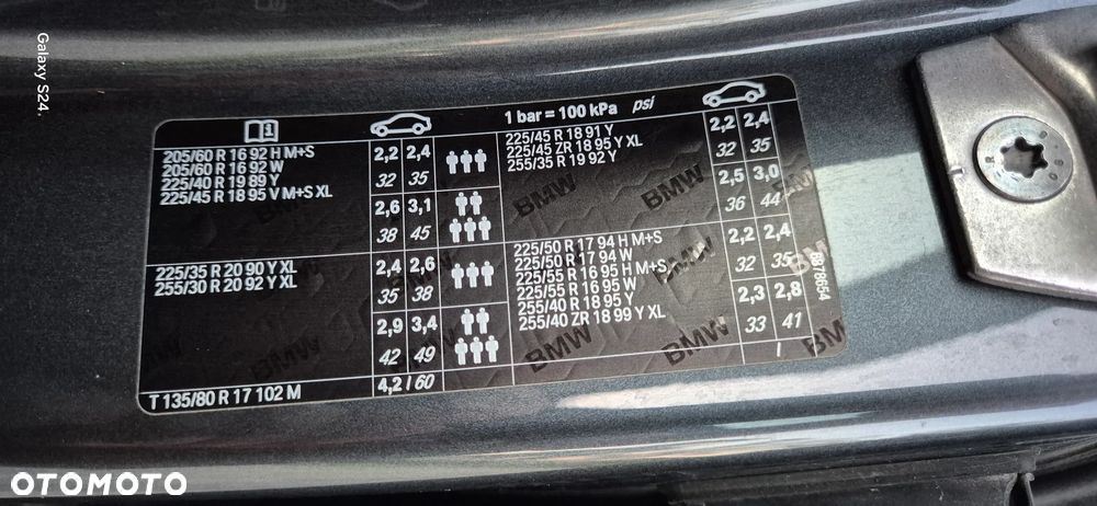 BMW Seria 3 320d - 12