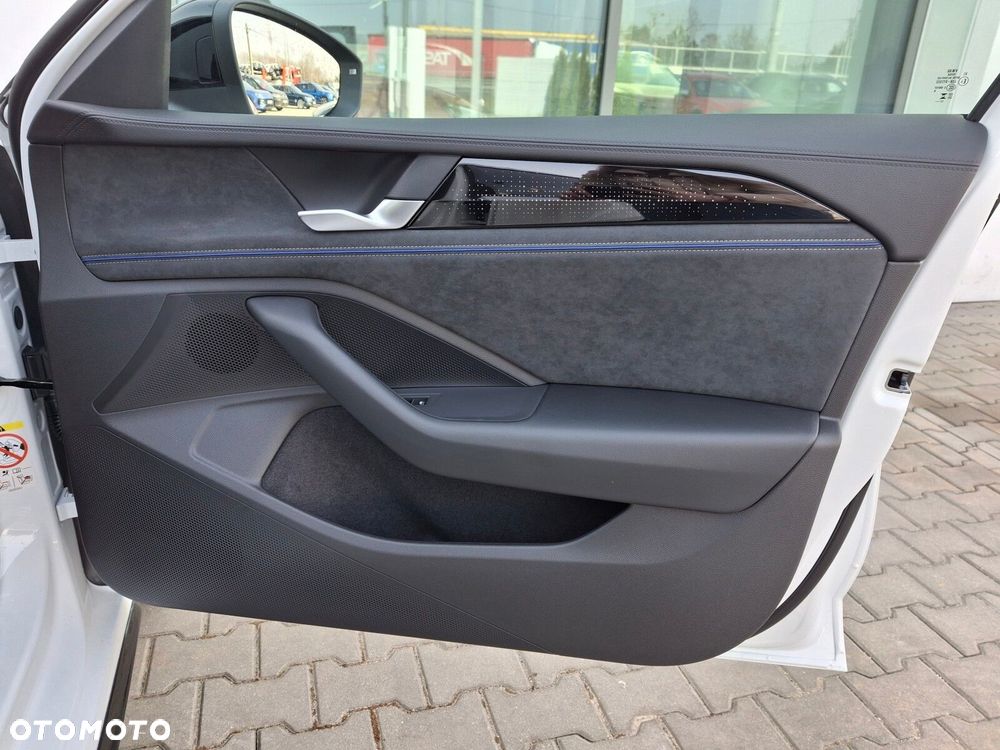 Volkswagen Passat - 18