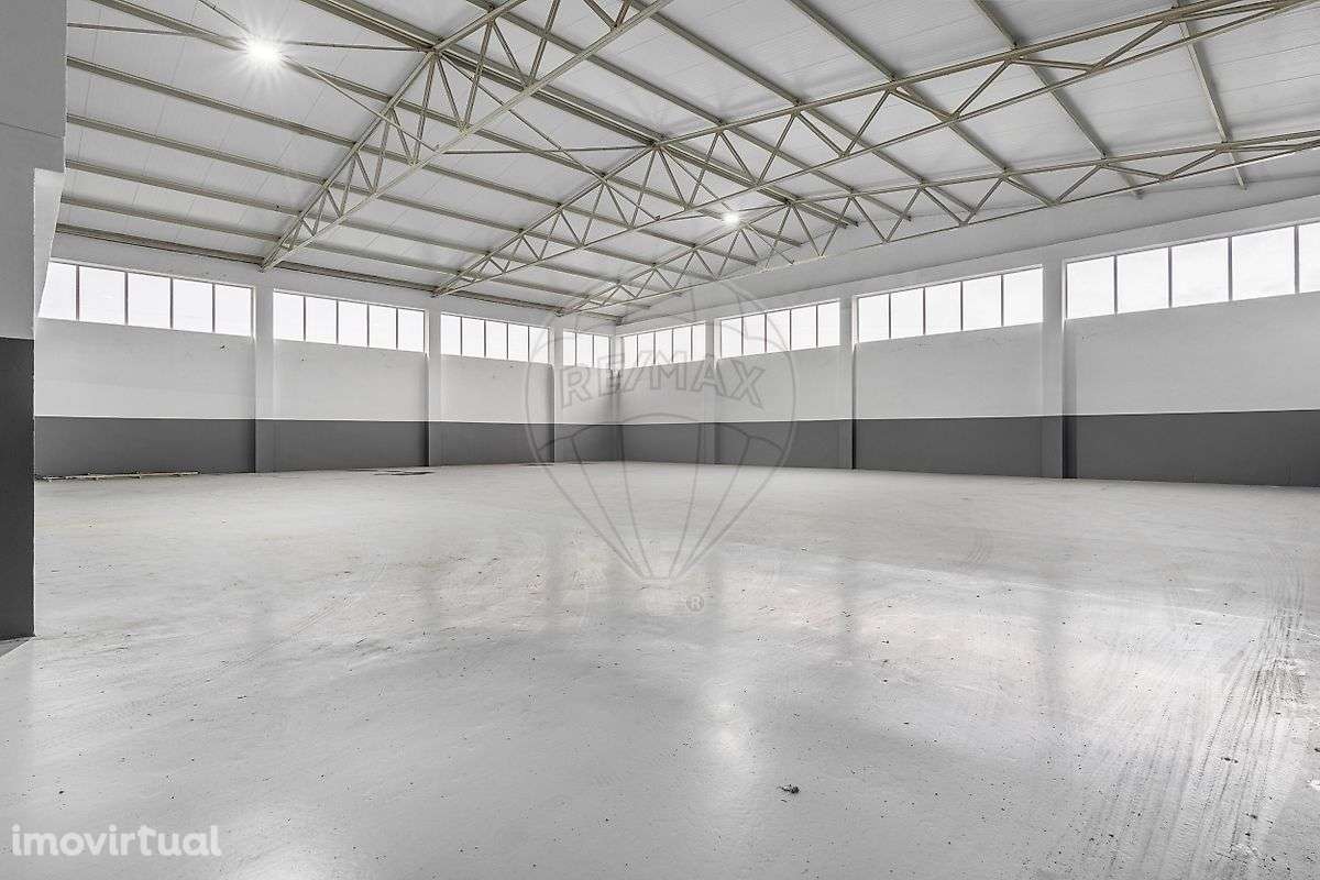 Armazém  para arrendamento - Grande imagem: 5/19