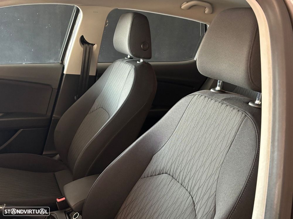 SEAT Leon 1.6 TDI Style Ecomotive - 10