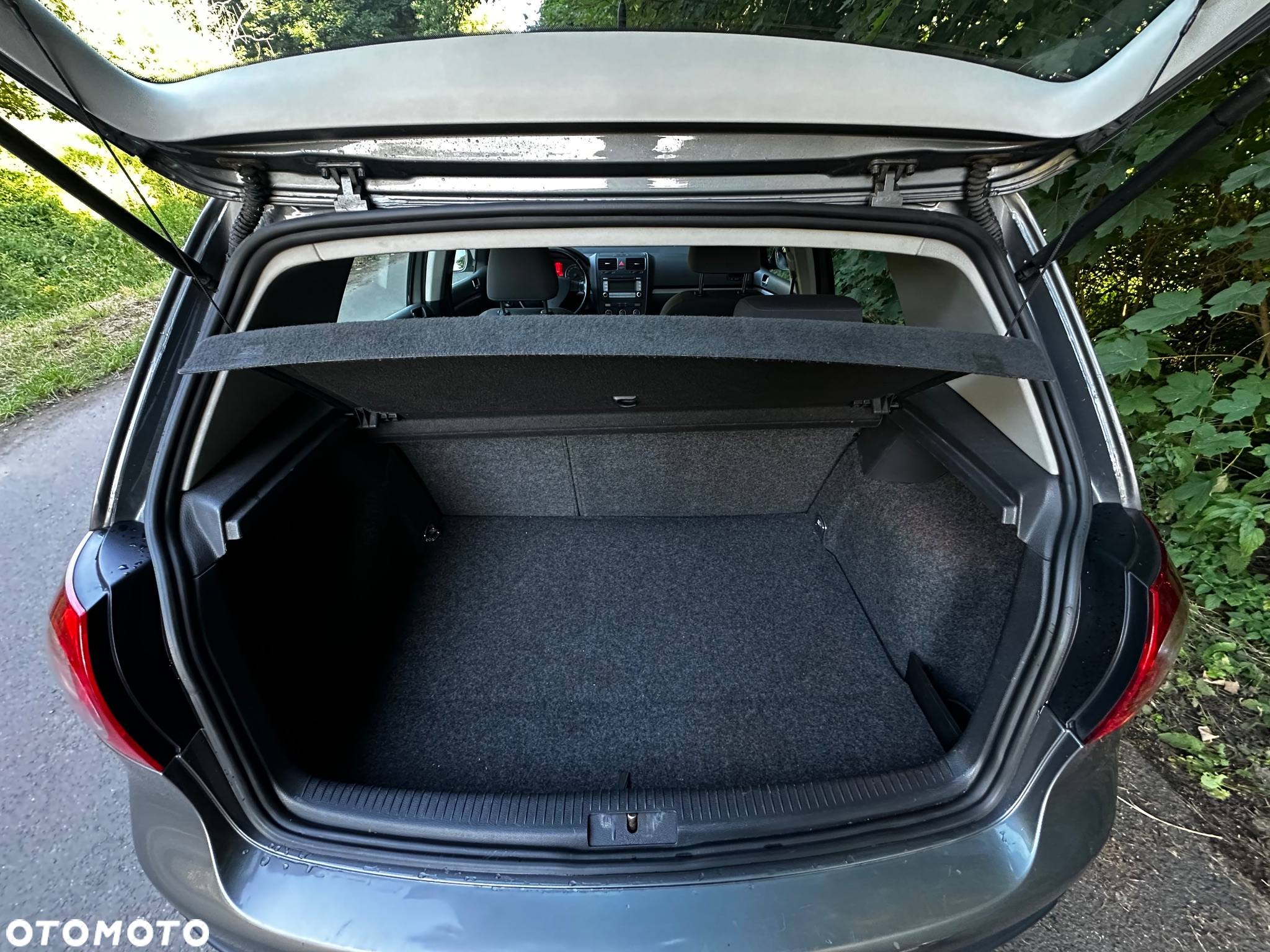 Volkswagen Golf V 1.9 TDI Trendline - 22