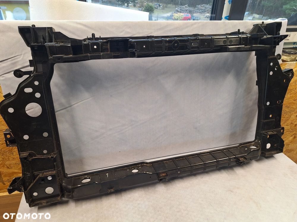 Nissan Juke II pas przedni 2220950X