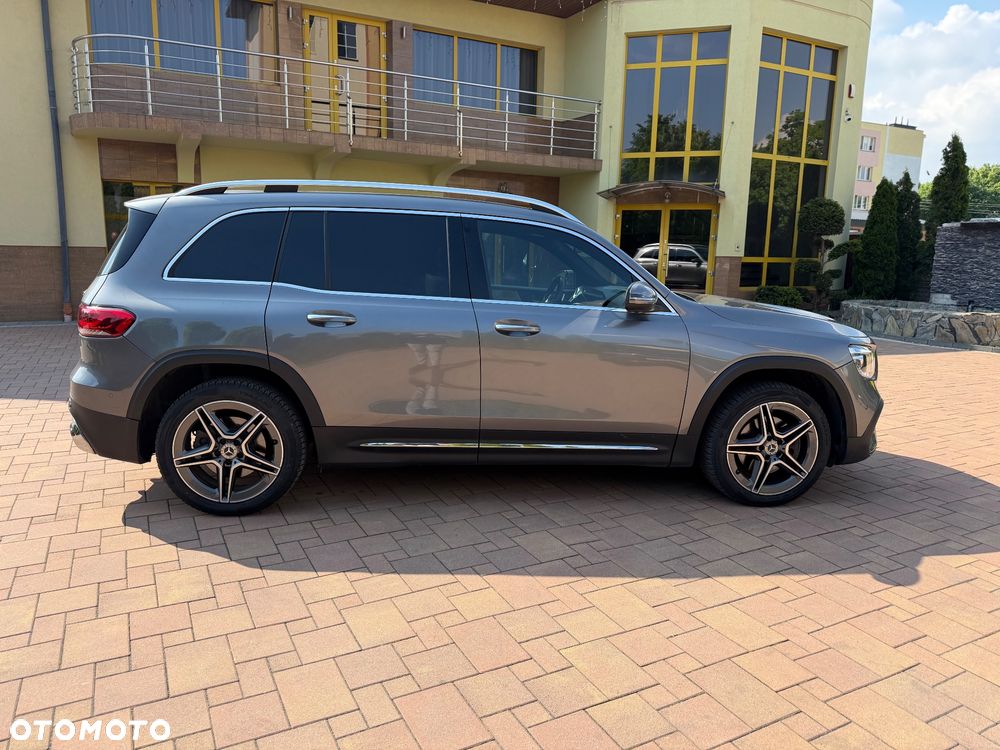 Mercedes-Benz GLB 250 4-Matic AMG Line 8G-DCT - 7
