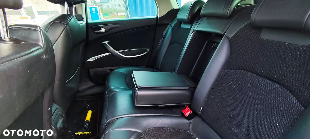 Citroën C5 2.0 HDi Exclusive - 6