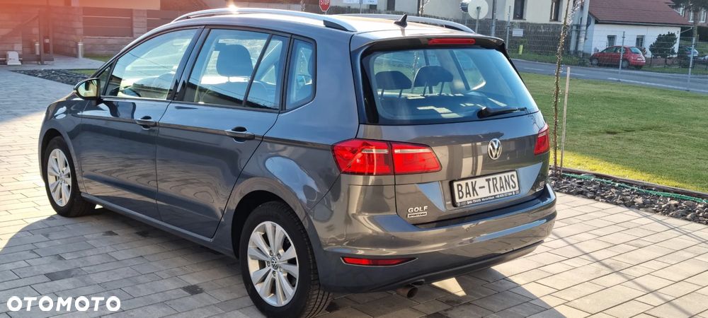 Volkswagen Golf Sportsvan - 23