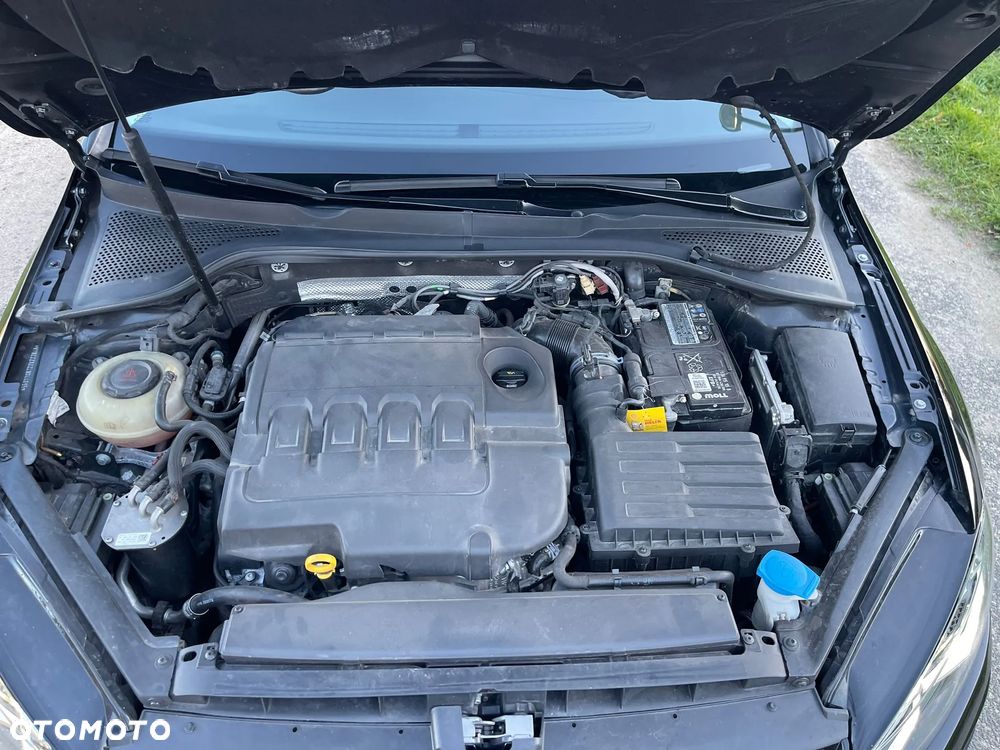 Volkswagen Golf ver-2-0-tdi-r--line-dsg - 15