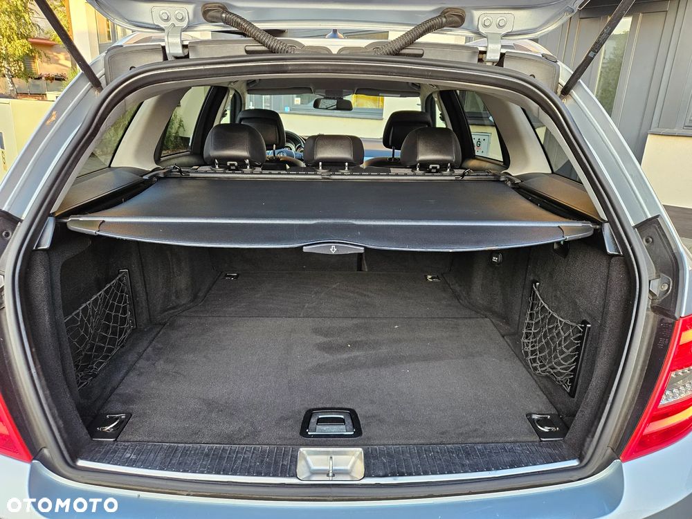 Mercedes-Benz Klasa C 180 T CDI DPF (BlueEFFICIENCY) Avantgarde - 14