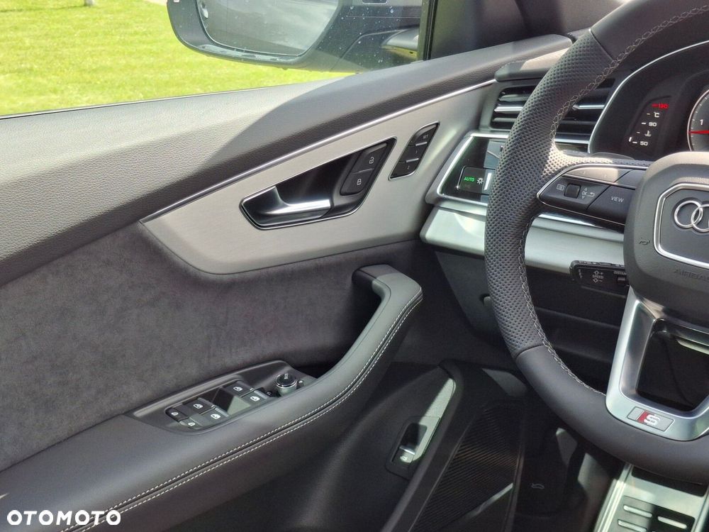 Audi Q8 - 27