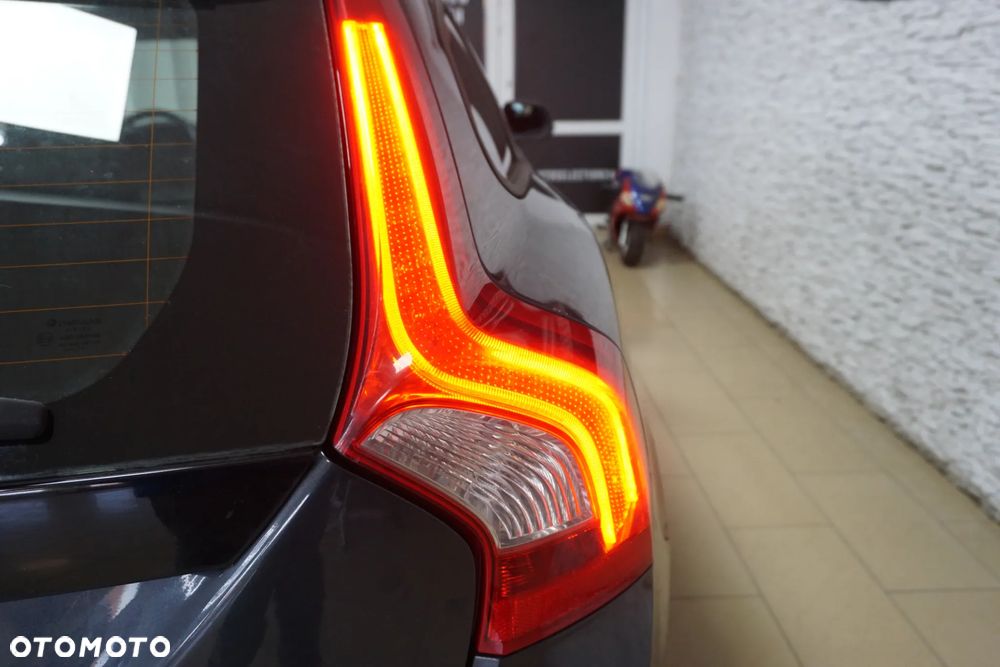 Volvo V60 D3 Kinetic - 18