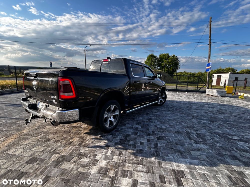 Dodge RAM - 8