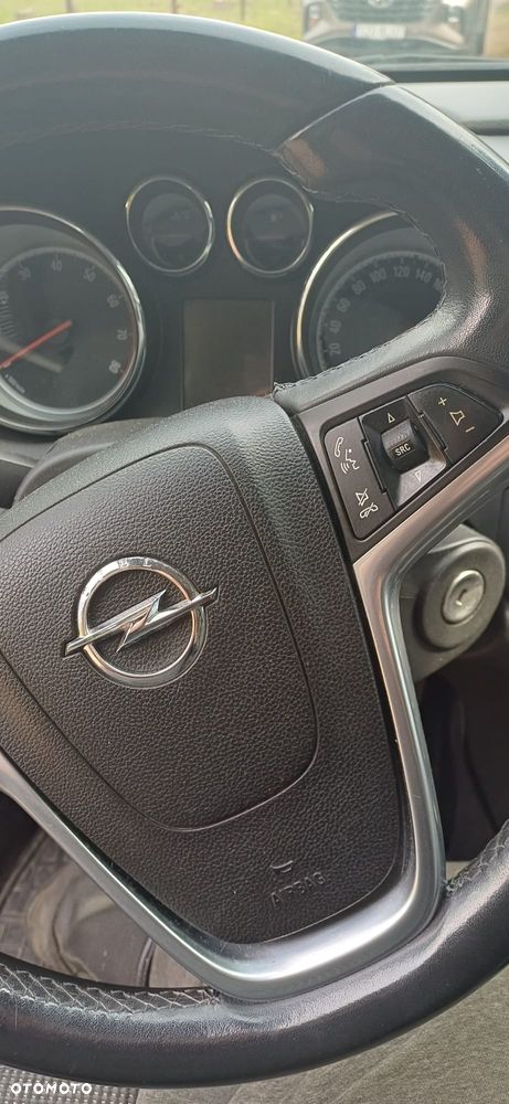 Opel Astra - 9
