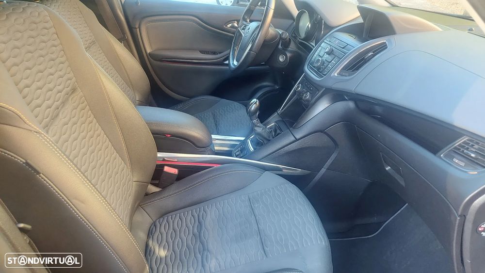 Opel Zafira 1.6 CDTi Cosmo - 18