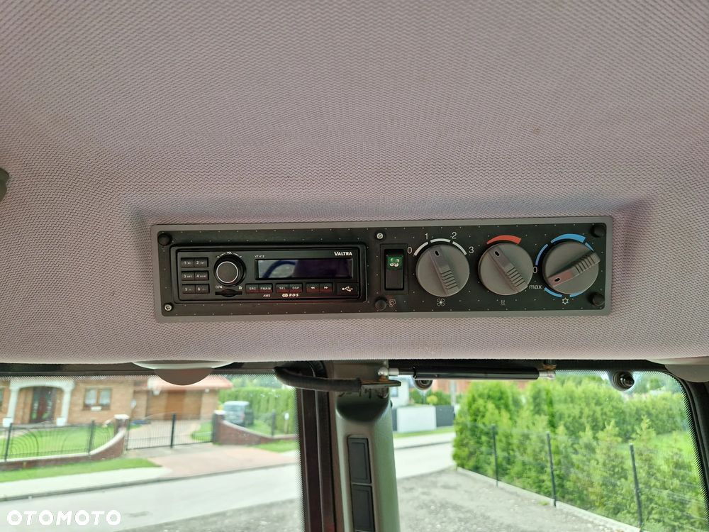 Valtra T140 HiTech - 16