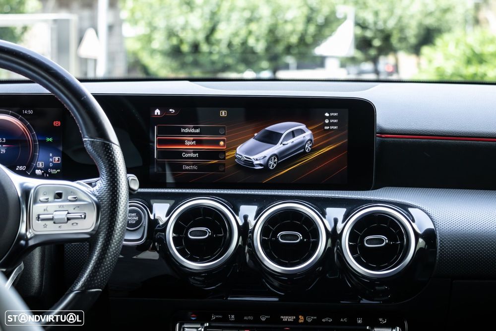 Mercedes-Benz A 250 e AMG Line - 44