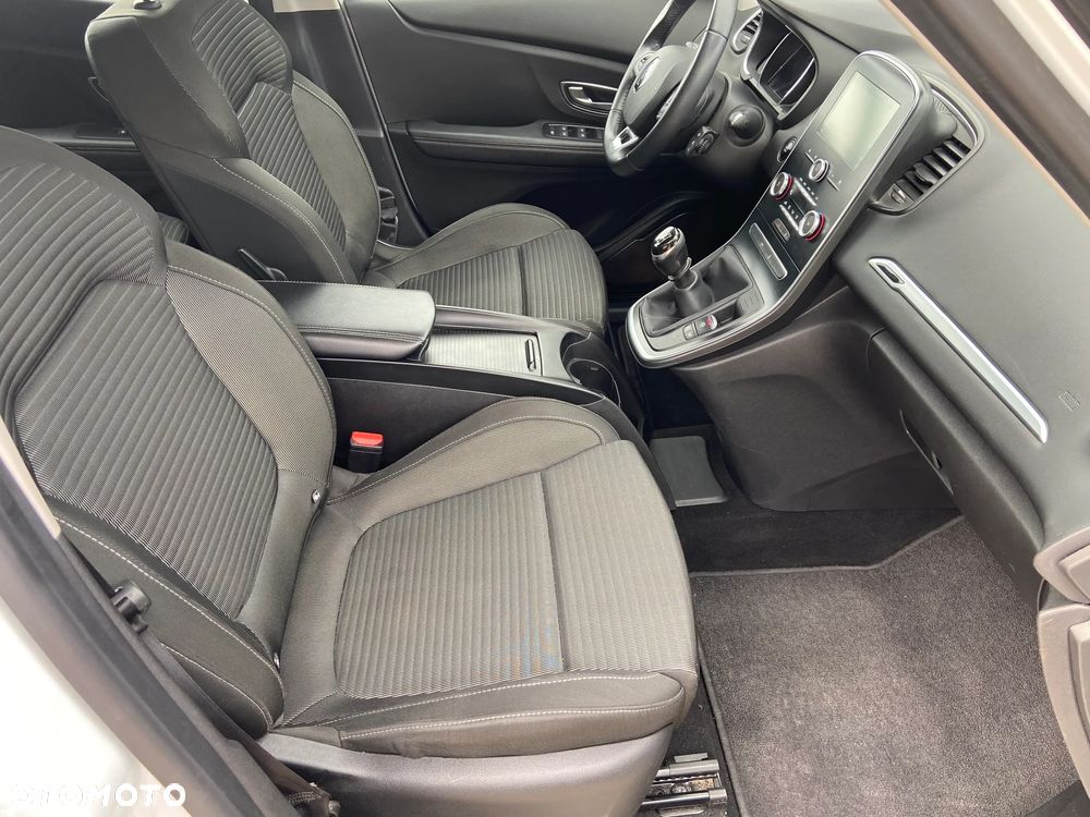 Renault Scenic - 27