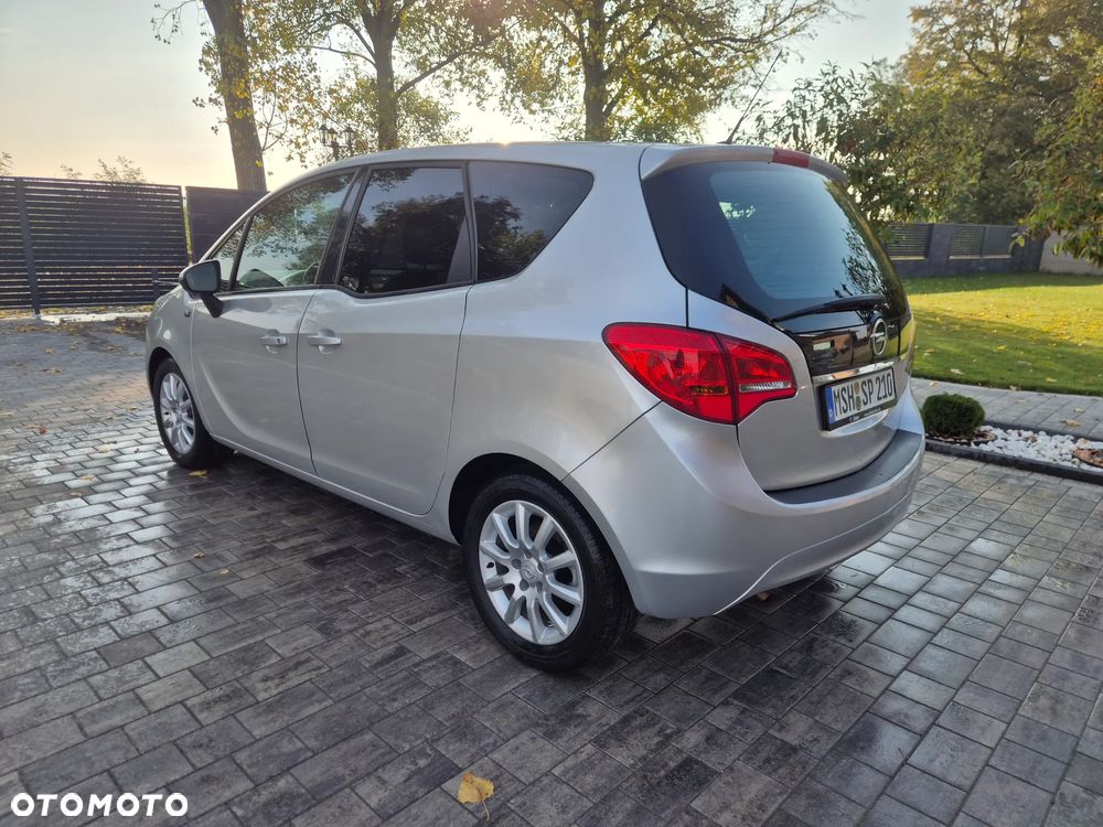 Opel Meriva 2010 photo 4