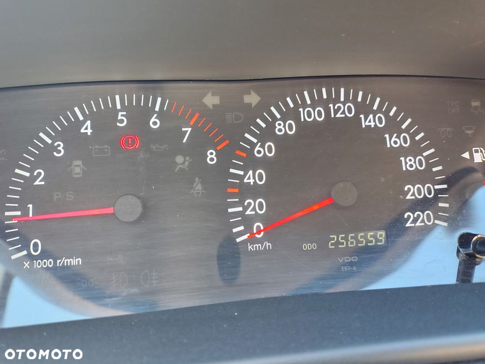 Toyota Corolla 1.6 VVT-i Sol - 11