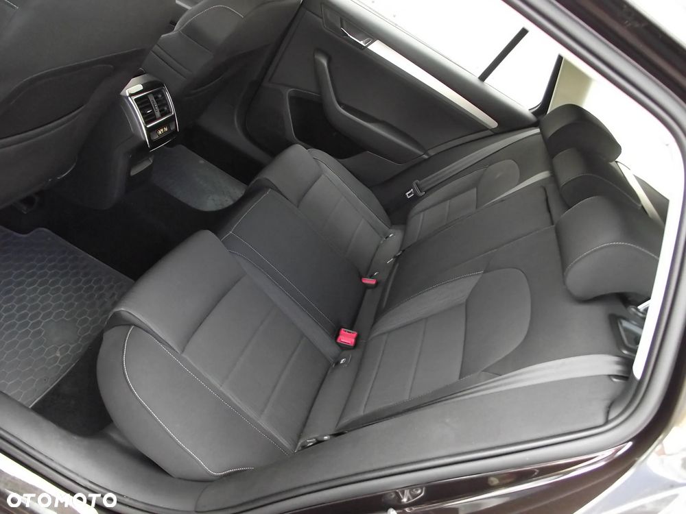 Skoda Superb 1.8 TSI Ambition - 20
