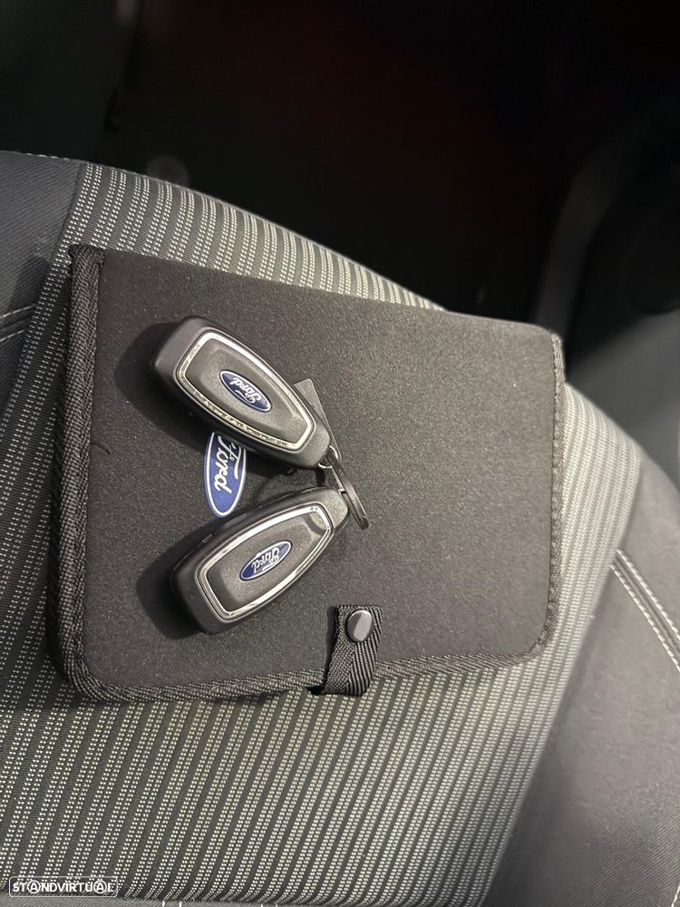 Ford C-Max 1.6 TDCi Titanium S/S - 10