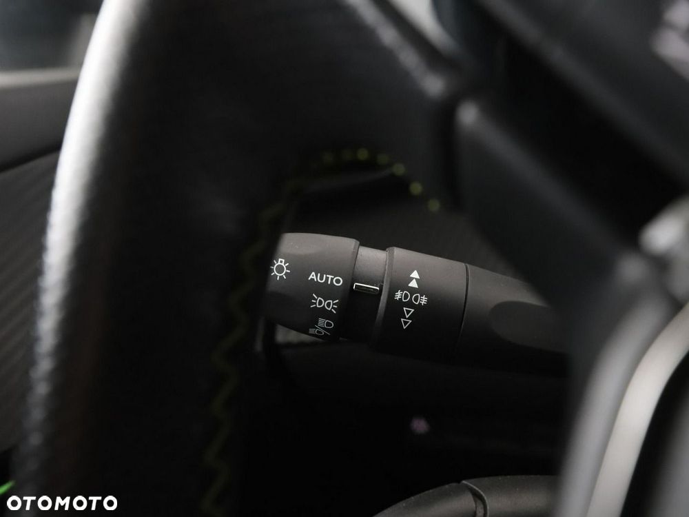 Peugeot 2008 1.2 PureTech GT Line S&S - 35