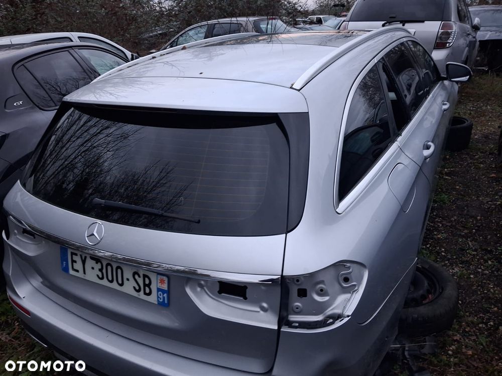 Mercedes-Benz Klasa E 220 d Business Edition 9G-TRONIC - 6