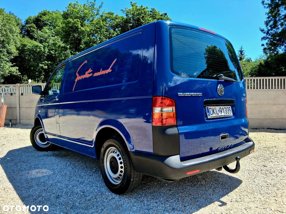 Volkswagen T5 Transporter - 2