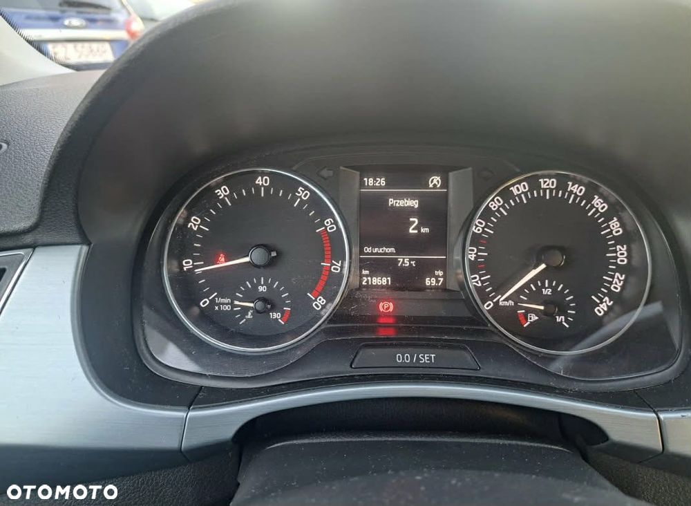 Skoda Fabia 1.0 Active - 10