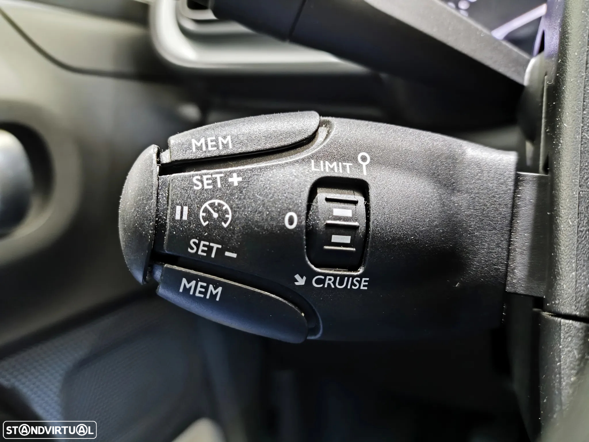 Citroën C3 1.2 PureTech C-Series - 22