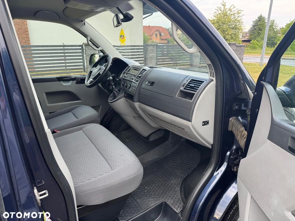 Volkswagen TRANSPORTER T5 L2H1 LIFT Długi Klima Elektryka Tempomat Furgon 3os. Rury Hak Pdc - 17