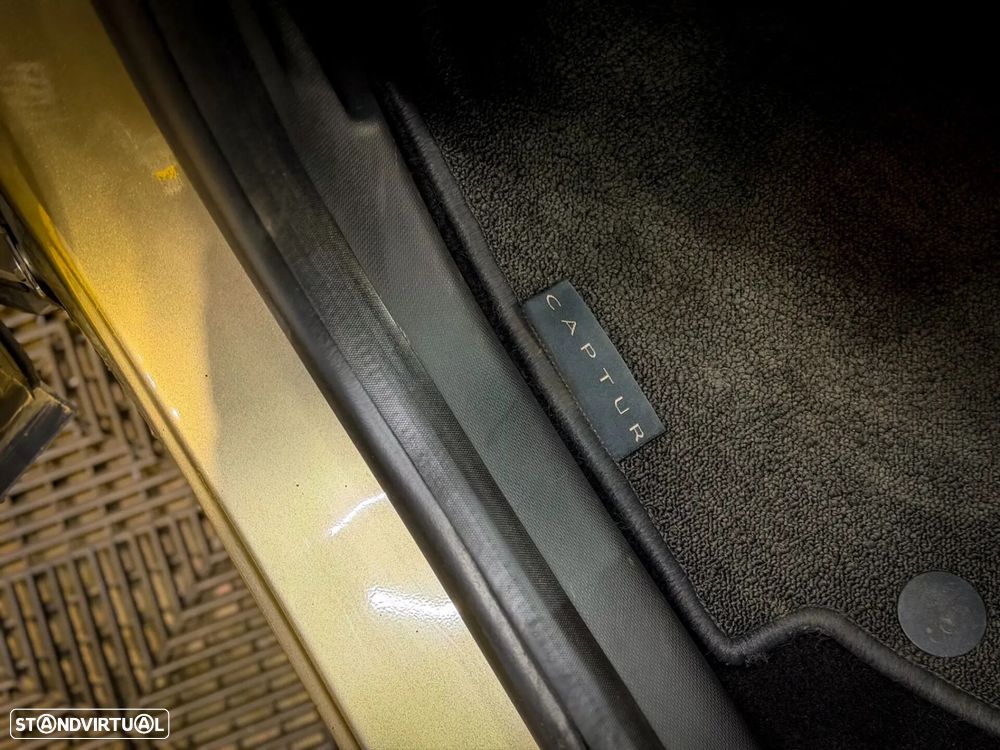 Renault Captur 1.0 TCe Intens - 36