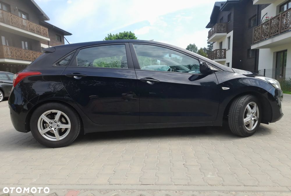 Hyundai i30 1.4 BlueDrive Classic - 10