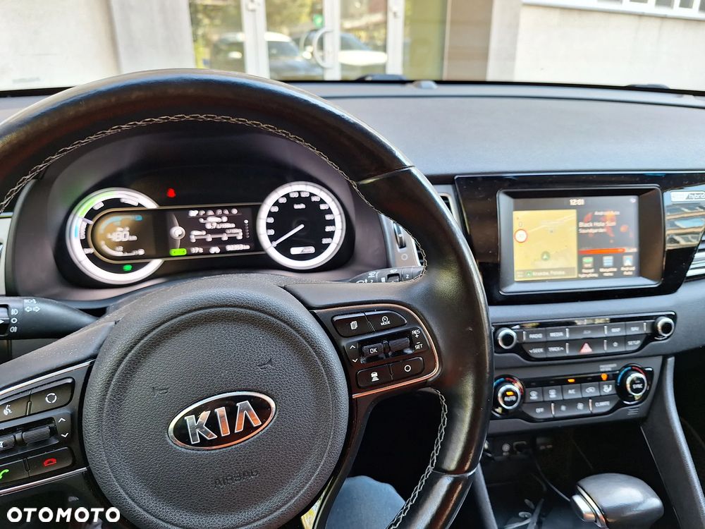 Kia Niro 1.6 GDI Hybrid L - 13