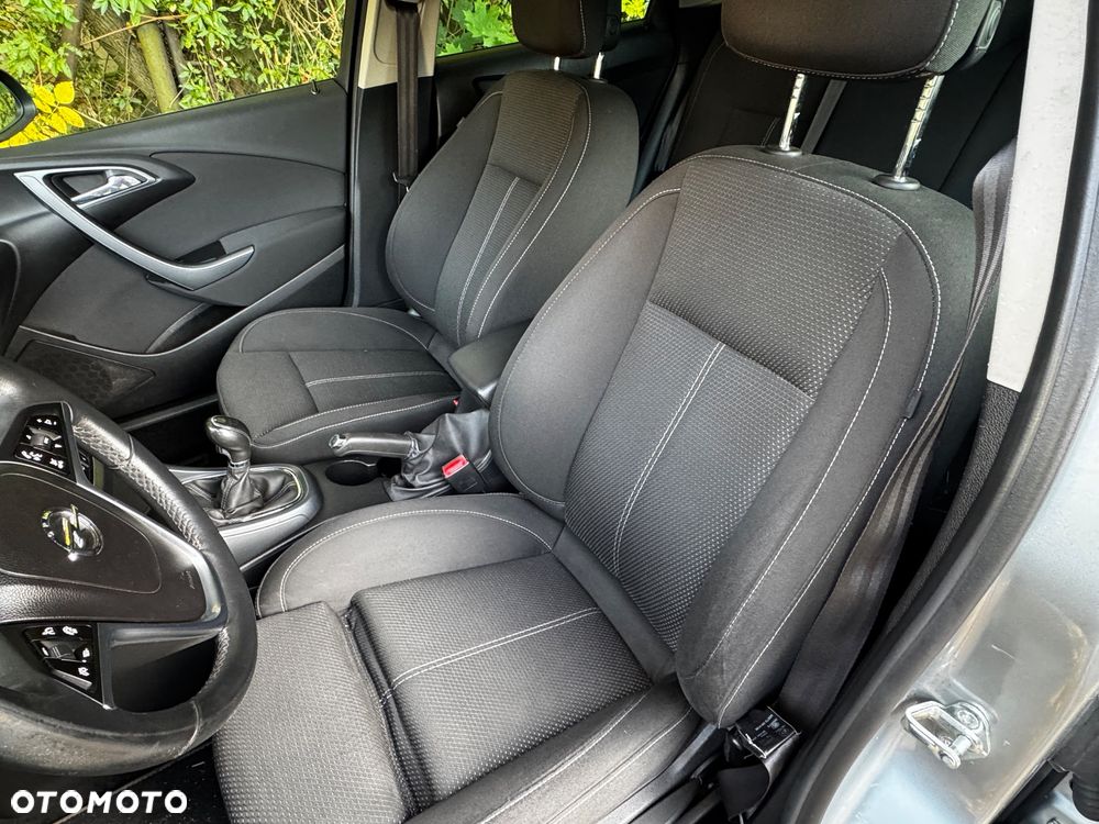 Opel Astra 1.4 Turbo - 4