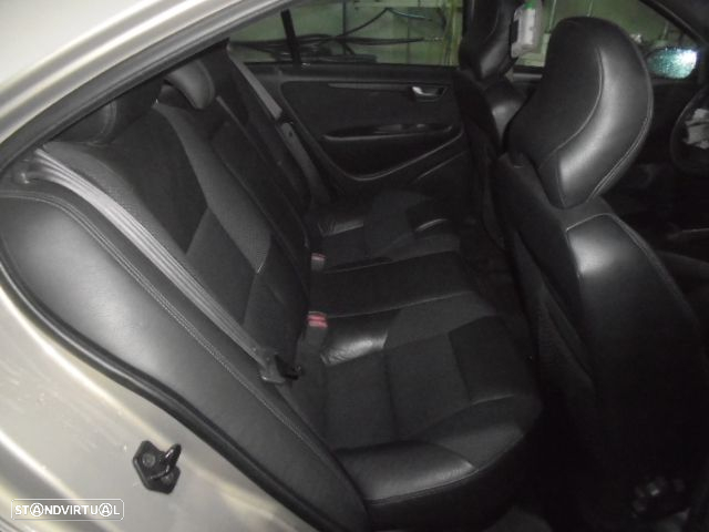 Carro MOT: B5244S2  VOLVO S60 2001 2.4I 140CV 4P BRANCO GASOLINA - 8