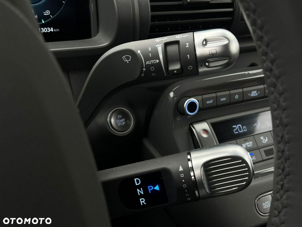 Hyundai Inster 49kWh Cross Smart - 24
