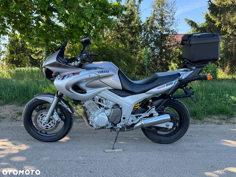 Yamaha TDM - 18
