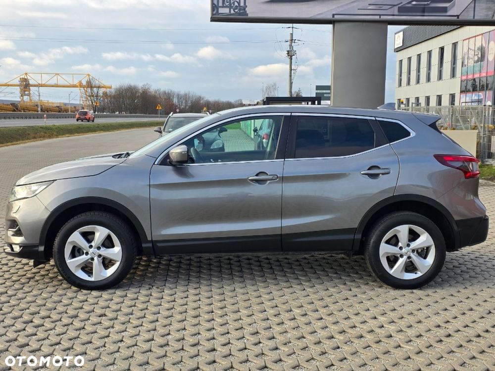 Nissan Qashqai - 4