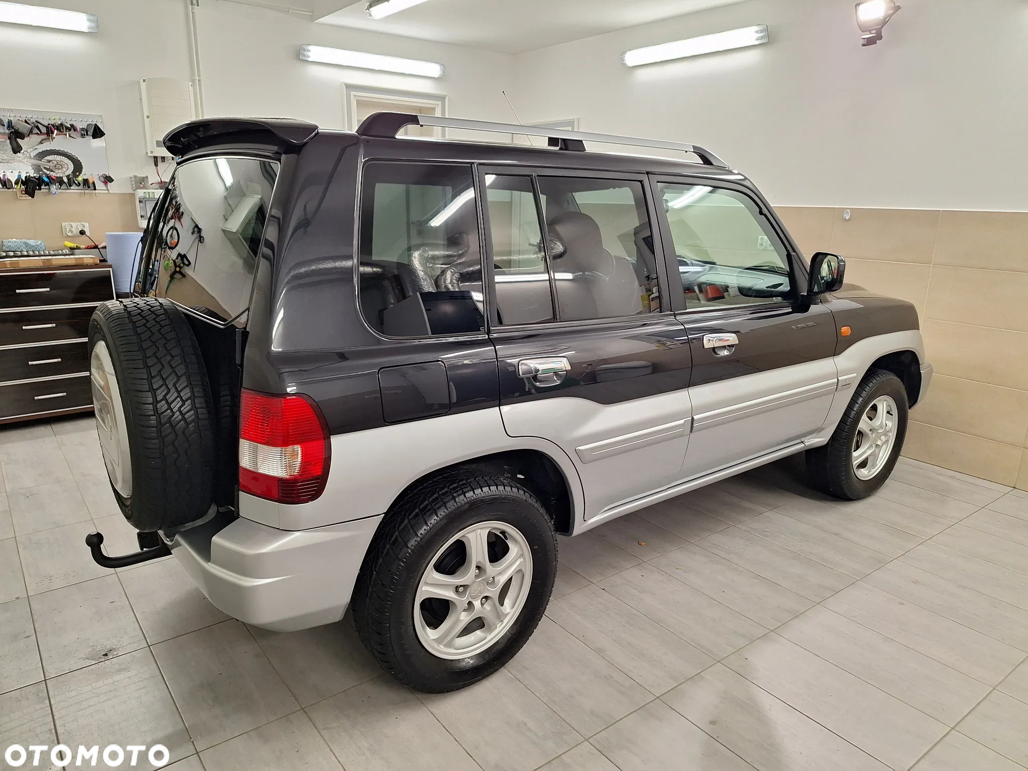 Mitsubishi Pajero Pinin 1.8 2-kolory - 12