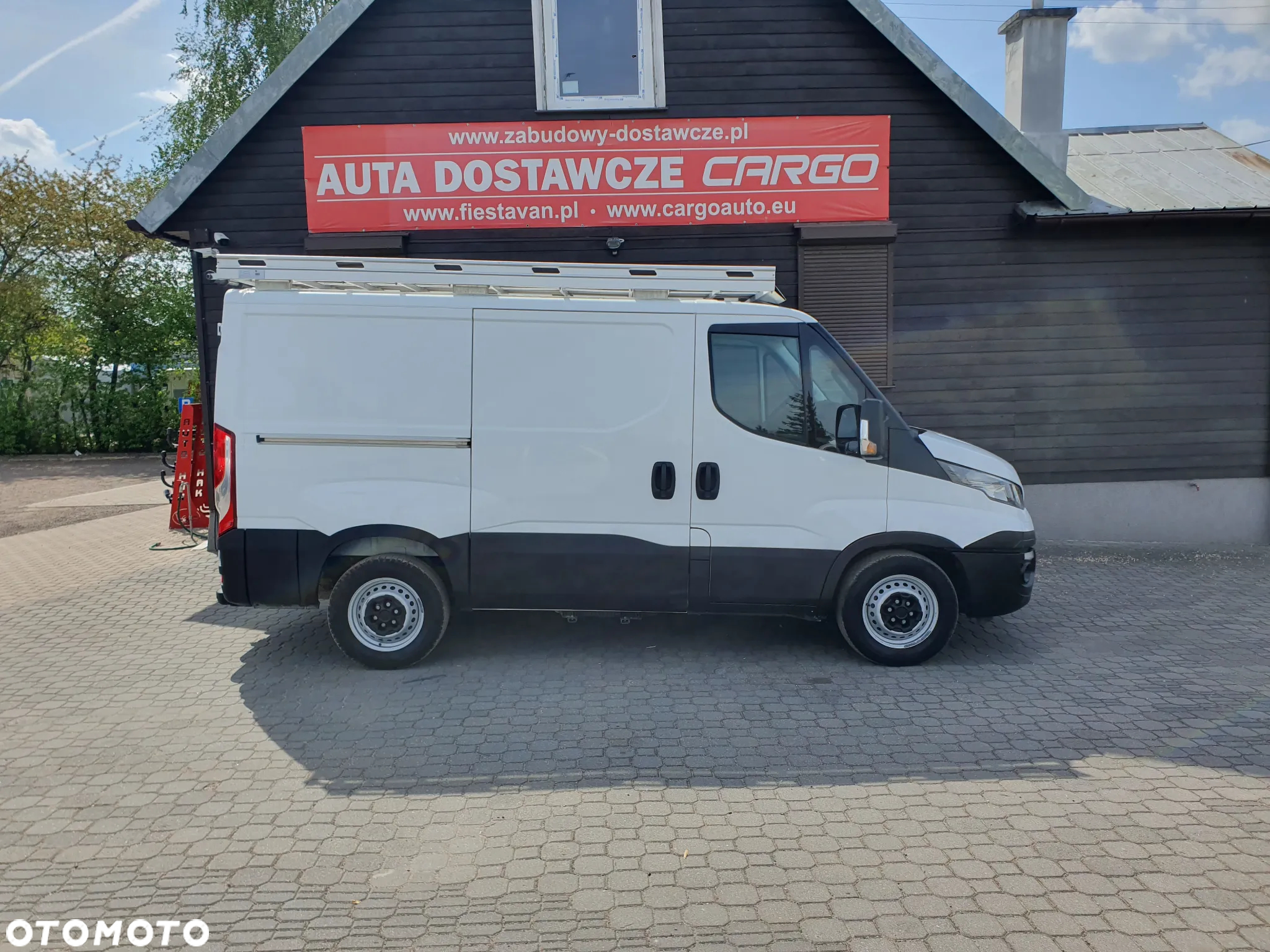 Iveco DAILY - 12