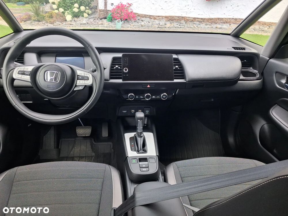 Honda Jazz 1.5 i-MMD Executive Crosstar (Czarny Dach) - 8